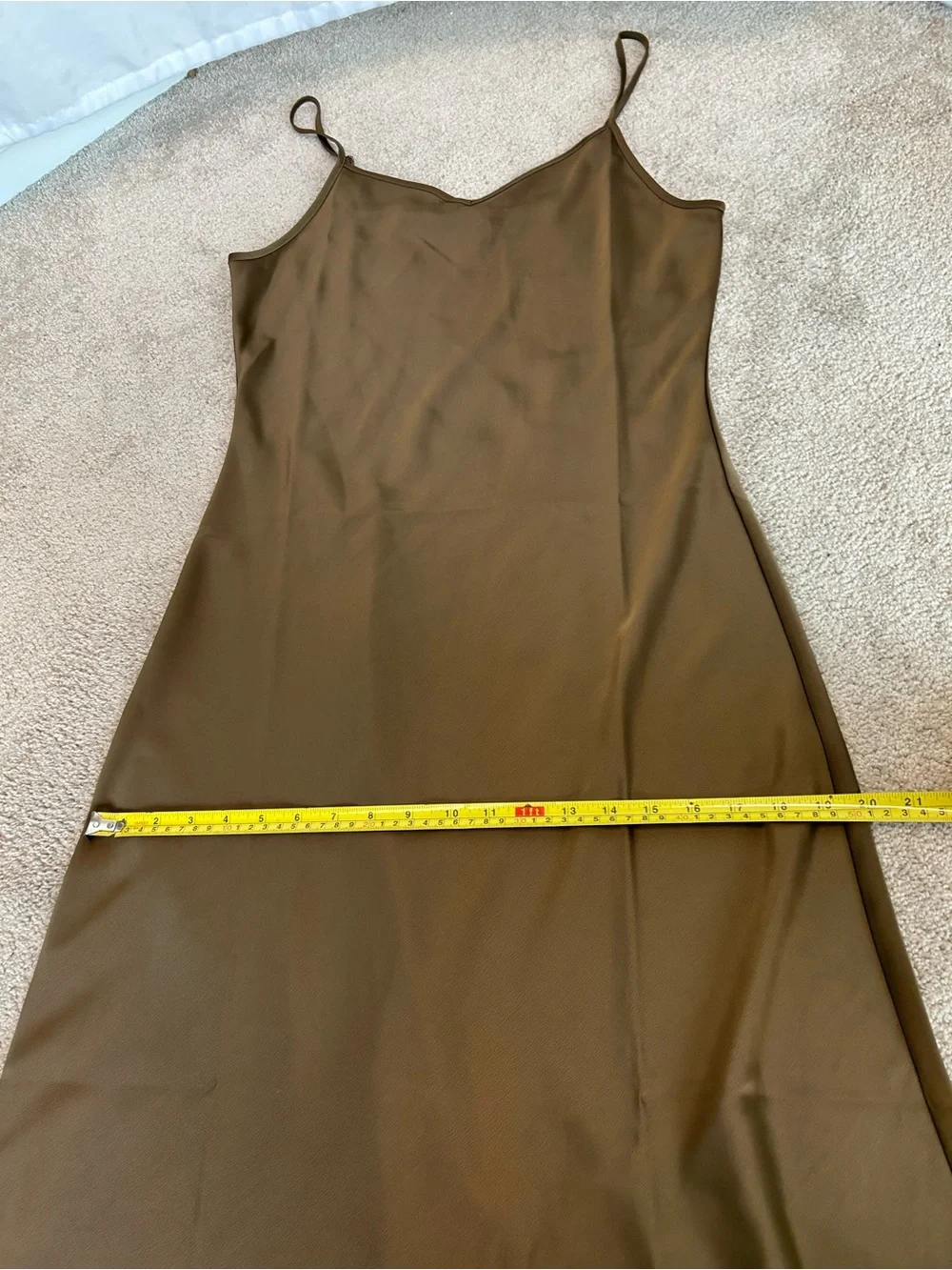 House of Harlow 1960 Khaki brown Satin Slip Dress maxi V-neck classy Sz M NWOT - Picture 7 of 13